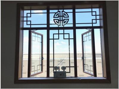 人民路改造升级 木纹仿古铝窗花，厂家直销助力城市风貌焕新